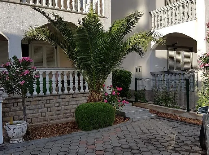 Apartment Nika Seline