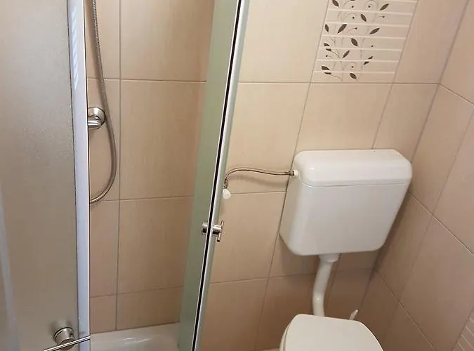 Nika 아파트 셀리네